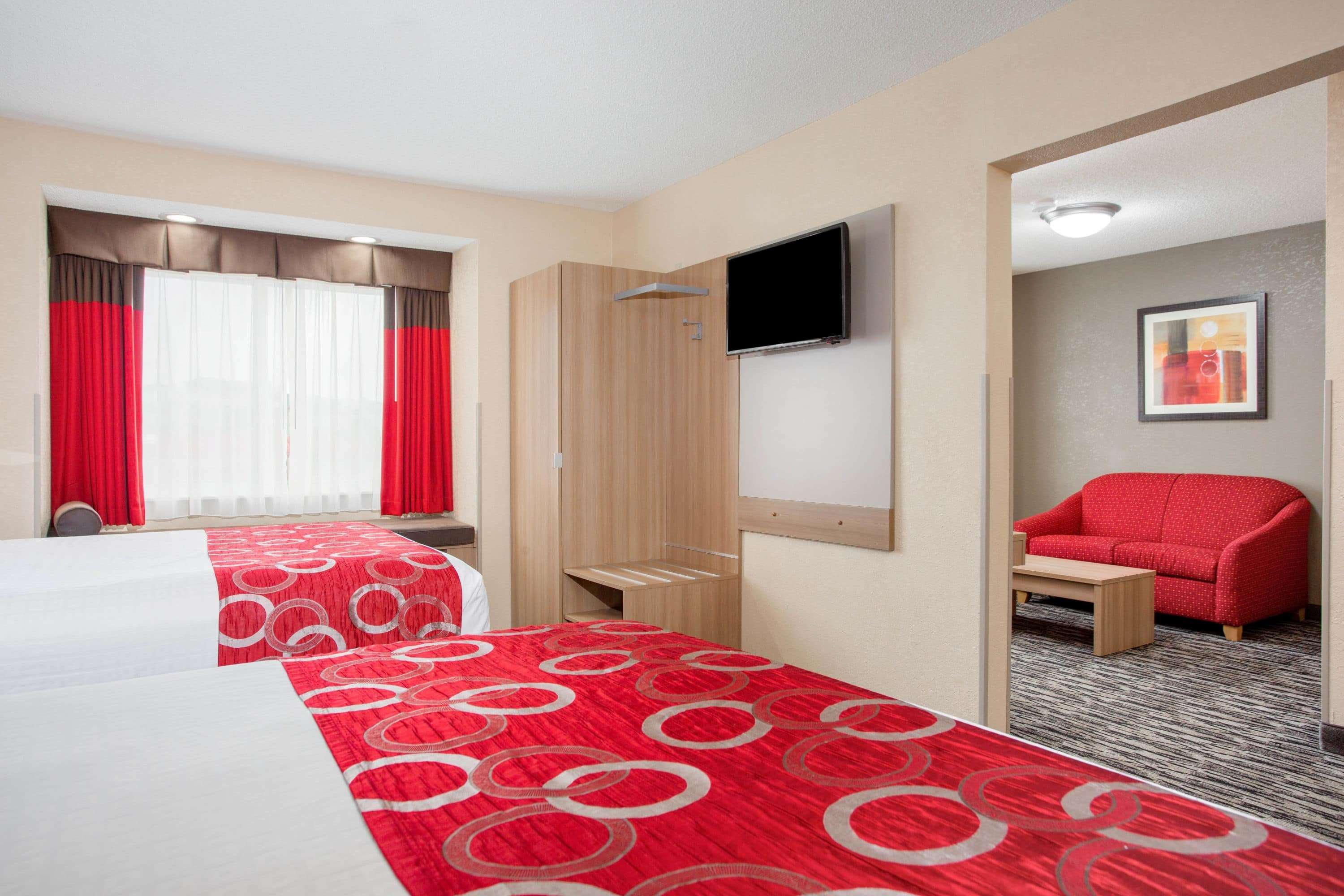 Microtel Inn & Suites By Wyndham Charleston Buitenkant foto